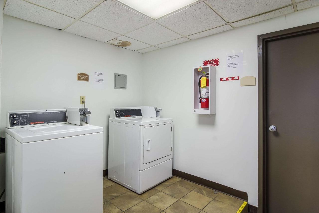 Comfort Inn & Suites Montrose Hill Zewnętrze zdjęcie